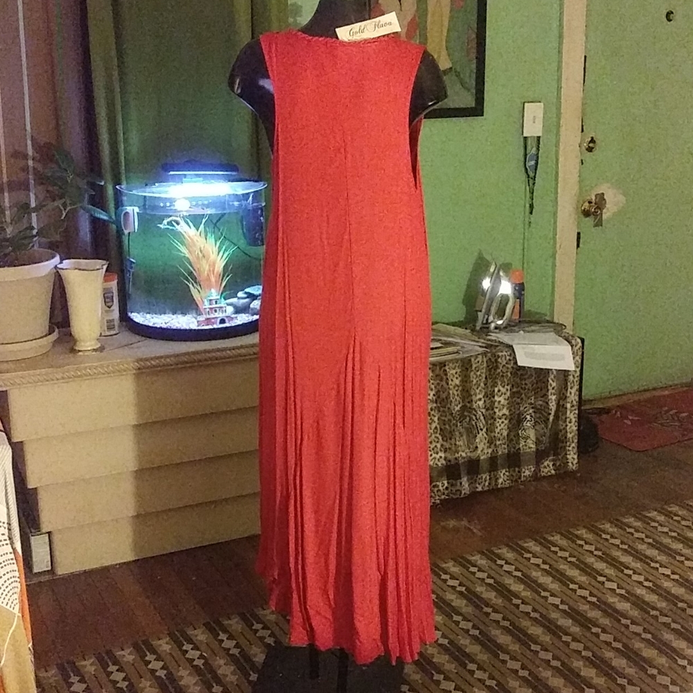 Dress - Picture 2 of 2